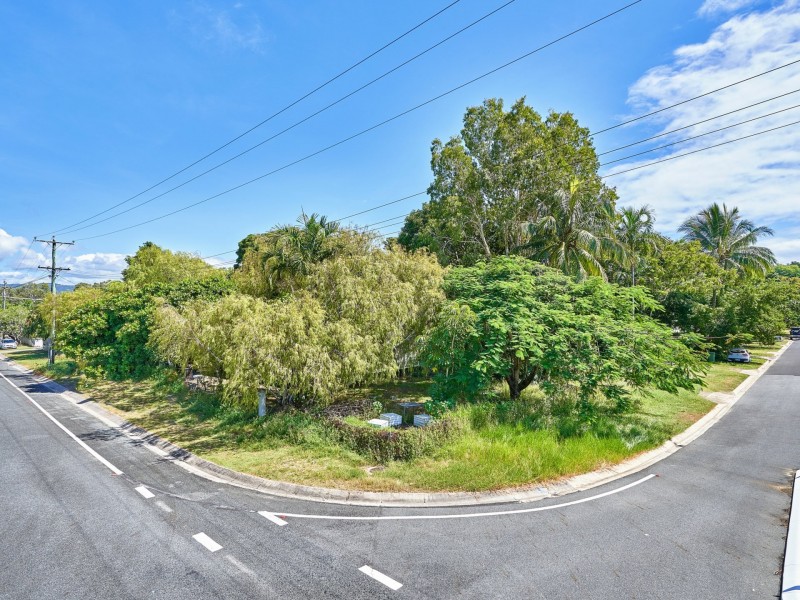 Yorkeys Knob QLD 4878