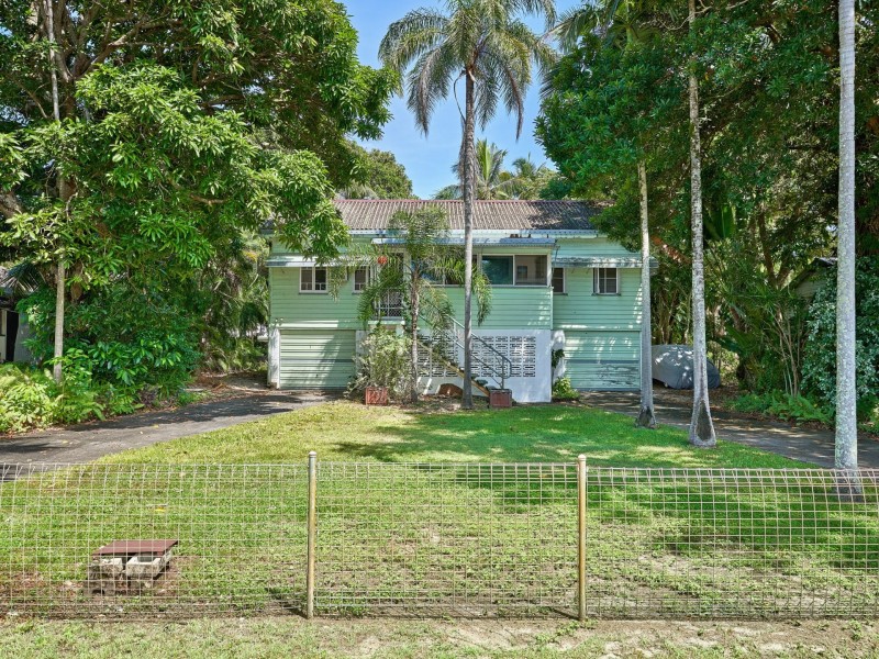 43 Best Street, Yorkeys Knob QLD 4878