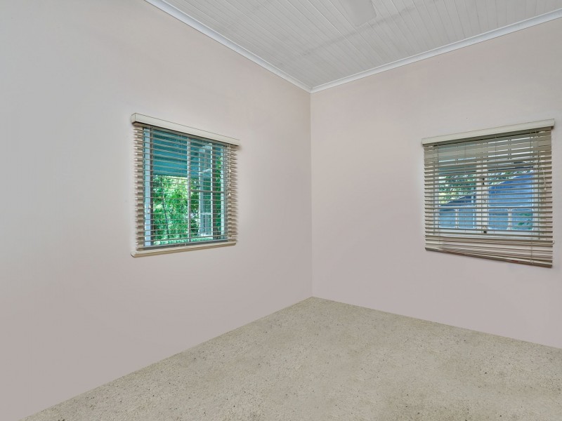 43 Best Street, Yorkeys Knob QLD 4878