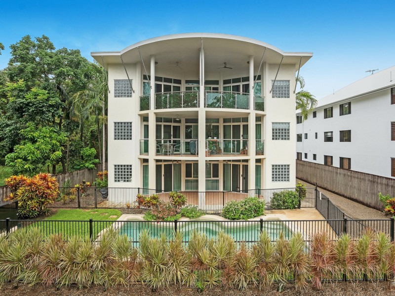 3/27 Sims Esplanade, Yorkeys Knob QLD 4878