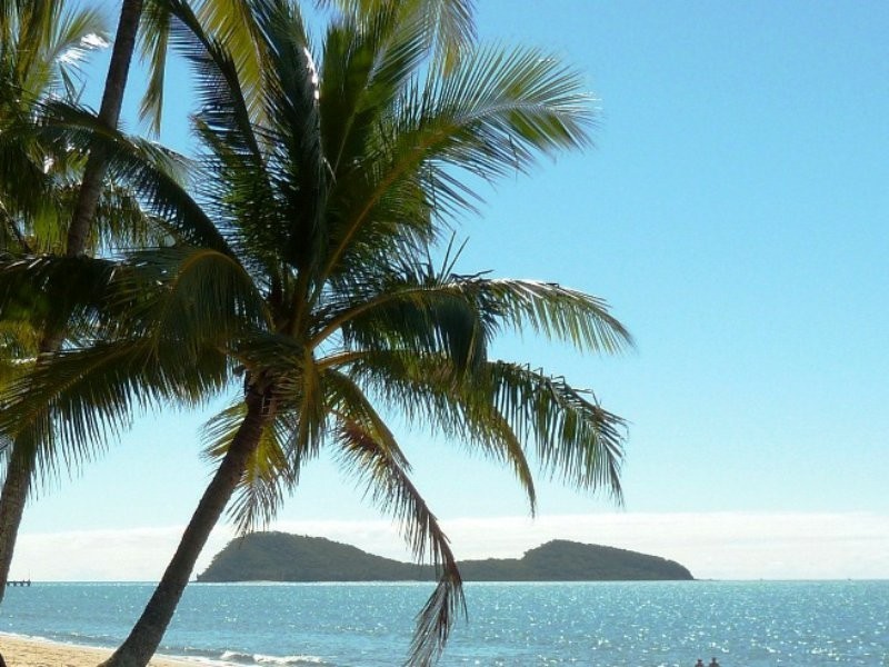 109/305-341 Coral Coast Drive, Palm Cove QLD 4879