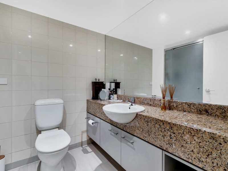 Apartment 2302/2-22 Veivers Road, Palm Cove QLD 4879
