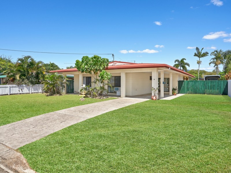 18 Fairway Street, Yorkeys Knob QLD 4878