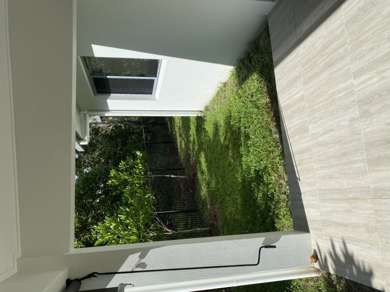 2/65 Roberts Drive, Trinity Beach QLD 4879