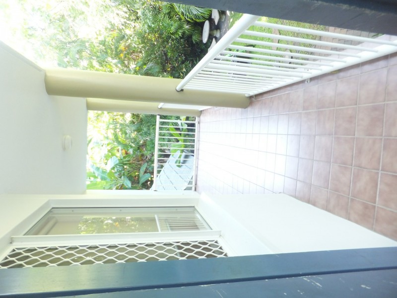 3/1 Ray Street, Yorkeys Knob QLD 4878