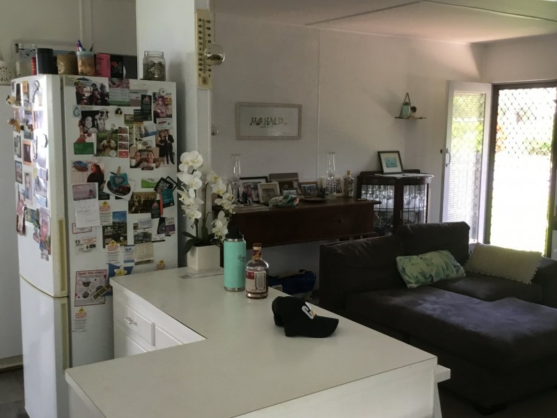 45 Veivers Rd, Palm Cove QLD 4879