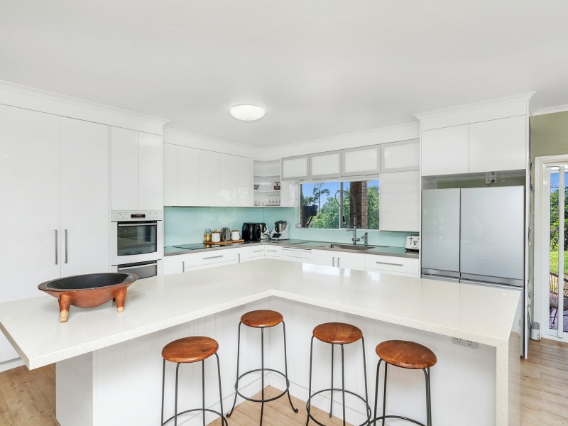 465 Palmerston Highway, Pin Gin Hill QLD 4860