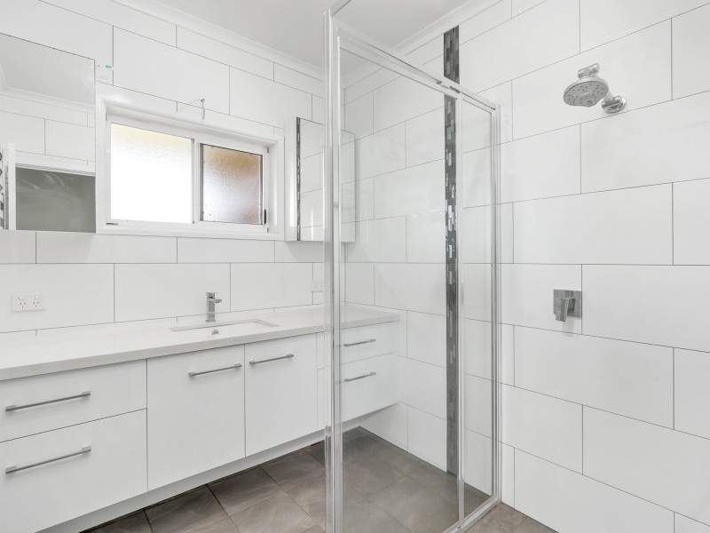 465 Palmerston Highway, Pin Gin Hill QLD 4860