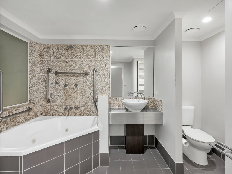 10/81-85 Cedar Road, Palm Cove QLD 4879