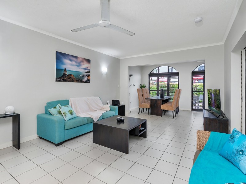 10/81-85 Cedar Road, Palm Cove QLD 4879