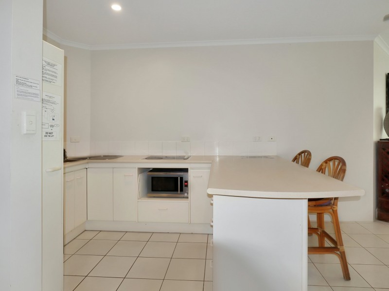 27/12-14 Deauville Close, Yorkeys Knob QLD 4878