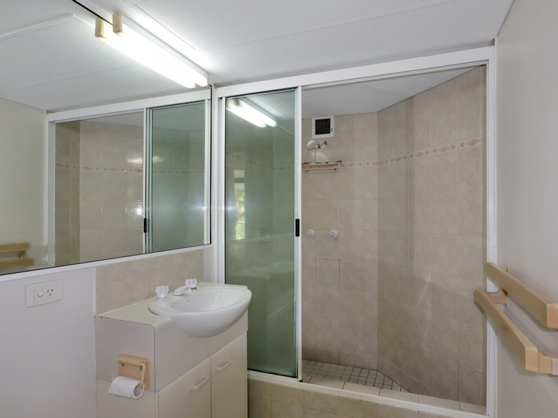 27/12-14 Deauville Close, Yorkeys Knob QLD 4878