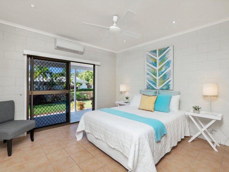 18 Baines Street, Clifton Beach QLD 4879