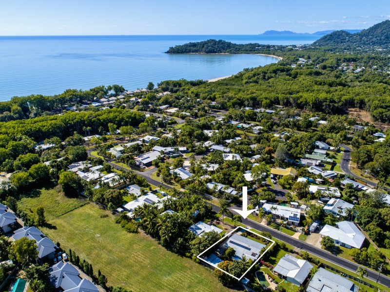 18 Baines Street, Clifton Beach QLD 4879