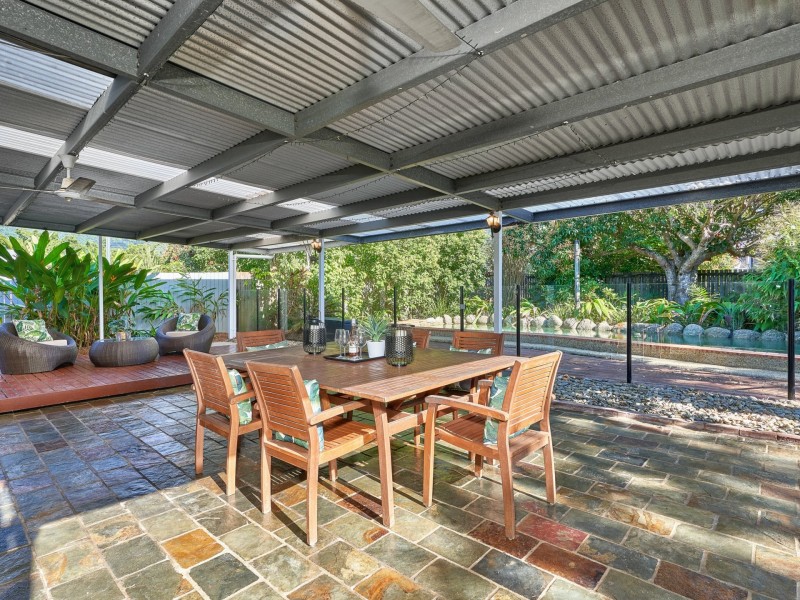 18 Baines Street, Clifton Beach QLD 4879