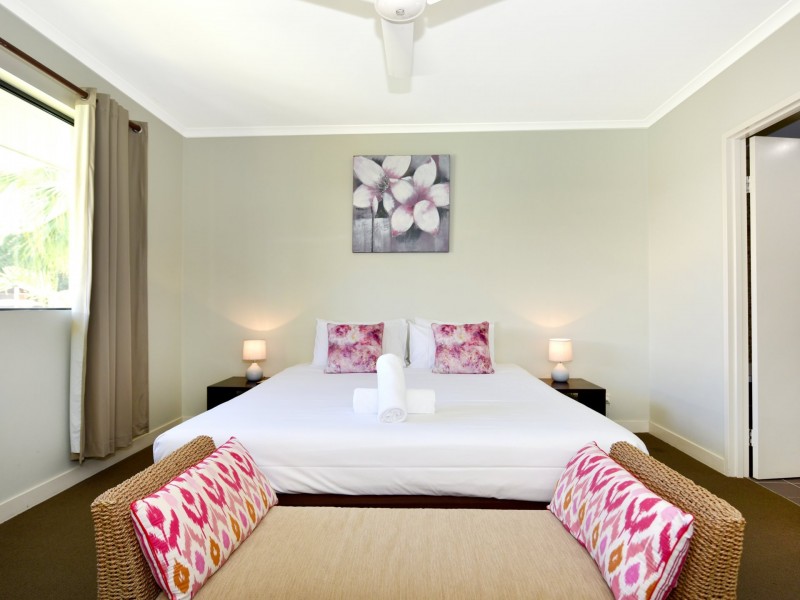 15/81-85 Cedar Road, Palm Cove QLD 4879