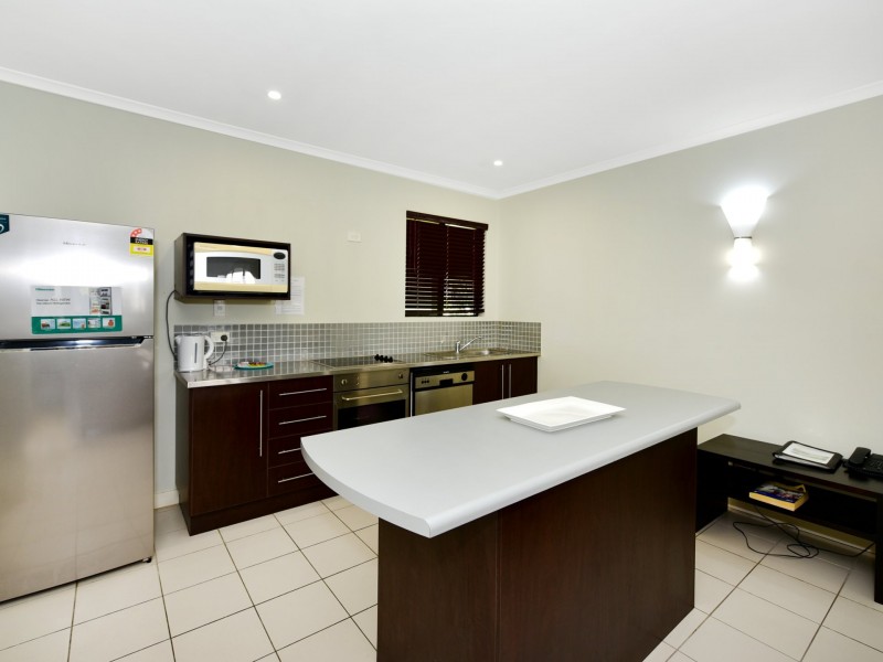 15/81-85 Cedar Road, Palm Cove QLD 4879