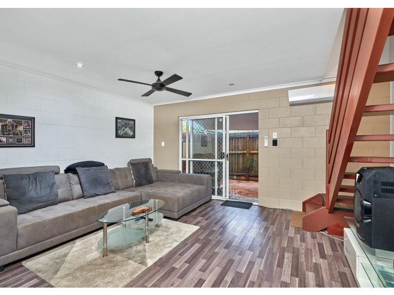 5/22-24 Fairweather Street, Yorkeys Knob QLD 4878