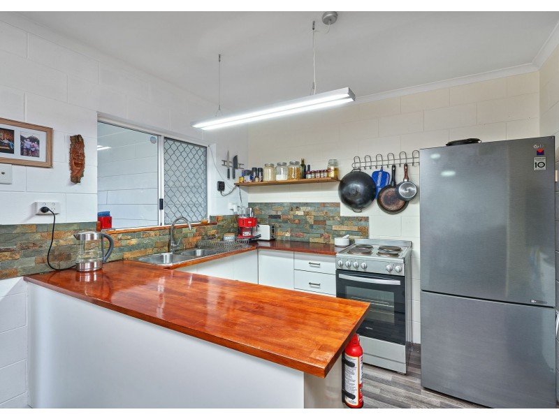 5/22-24 Fairweather Street, Yorkeys Knob QLD 4878