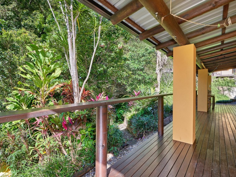 22 Lake Morris Road, Kanimbla QLD 4870