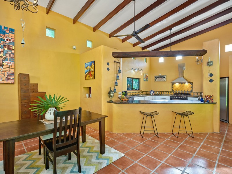 22 Lake Morris Road, Kanimbla QLD 4870