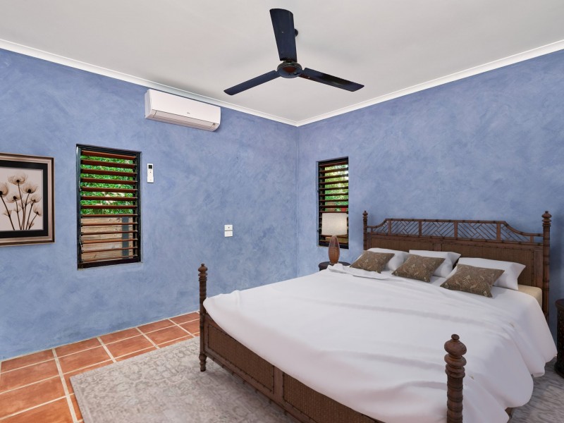 22 Lake Morris Road, Kanimbla QLD 4870