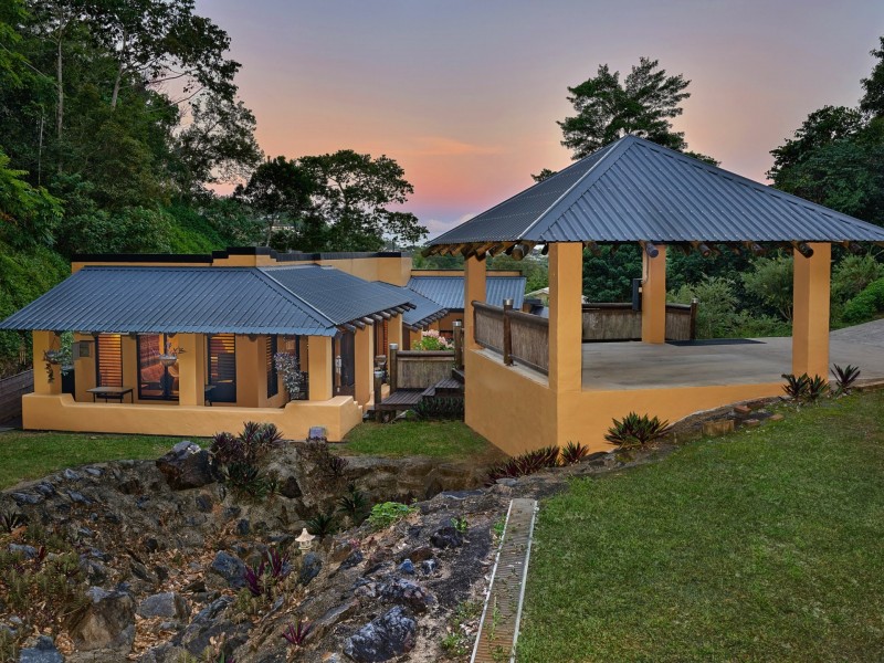 22 Lake Morris Road, Kanimbla QLD 4870