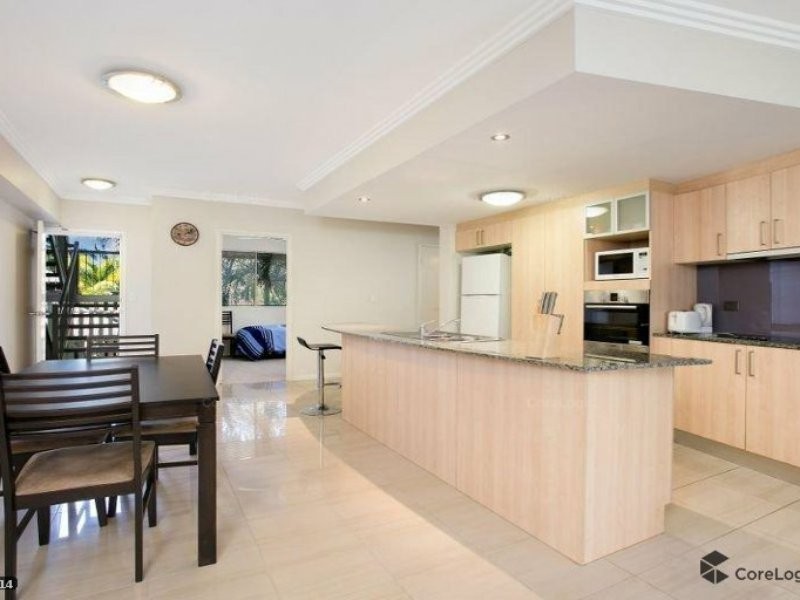 13/242 Grafton Street, Cairns North QLD 4870