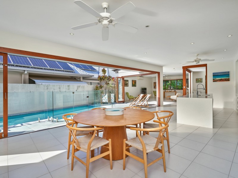 75 Cascade Boulevard, Palm Cove QLD 4879