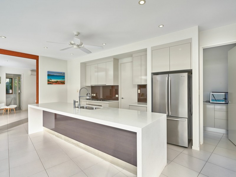 75 Cascade Boulevard, Palm Cove QLD 4879