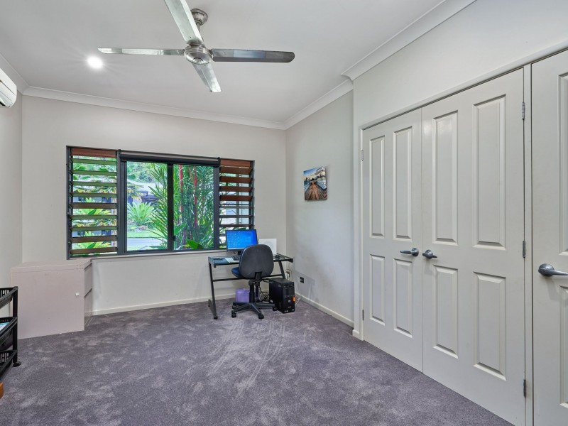 1 Megalong Close, Smithfield QLD 4878