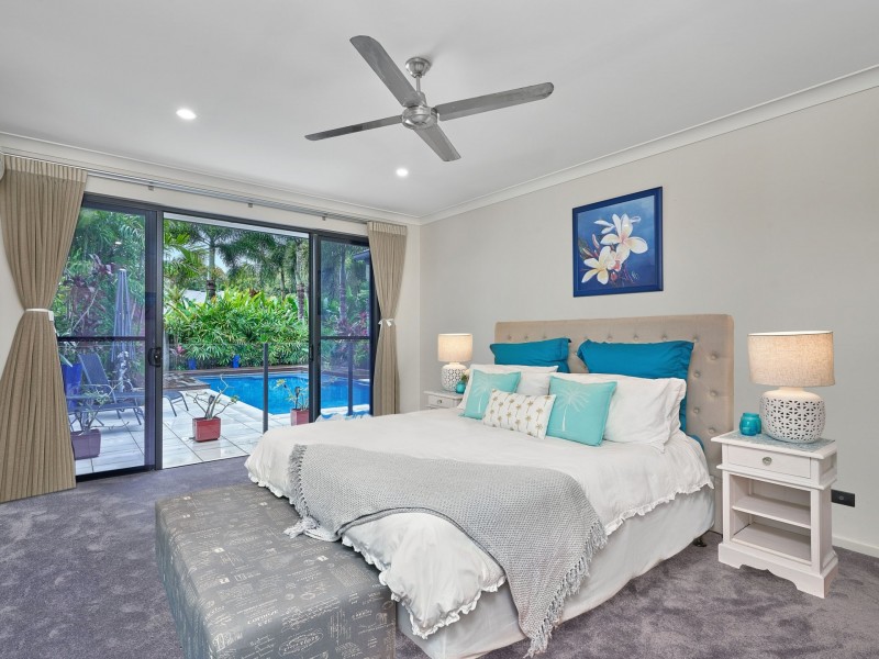 1 Megalong Close, Smithfield QLD 4878