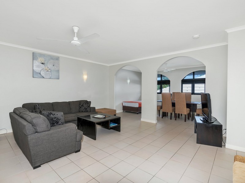 5/81-85 Cedar Road, Palm Cove QLD 4879