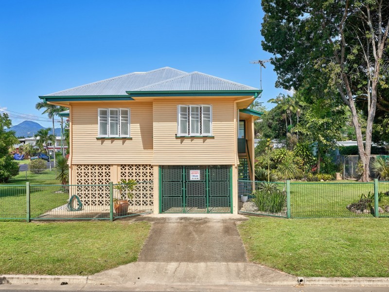 23 Jones Street, Westcourt QLD 4870