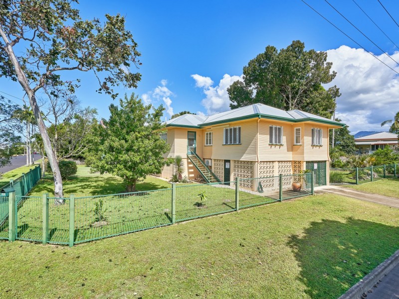 23 Jones Street, Westcourt QLD 4870