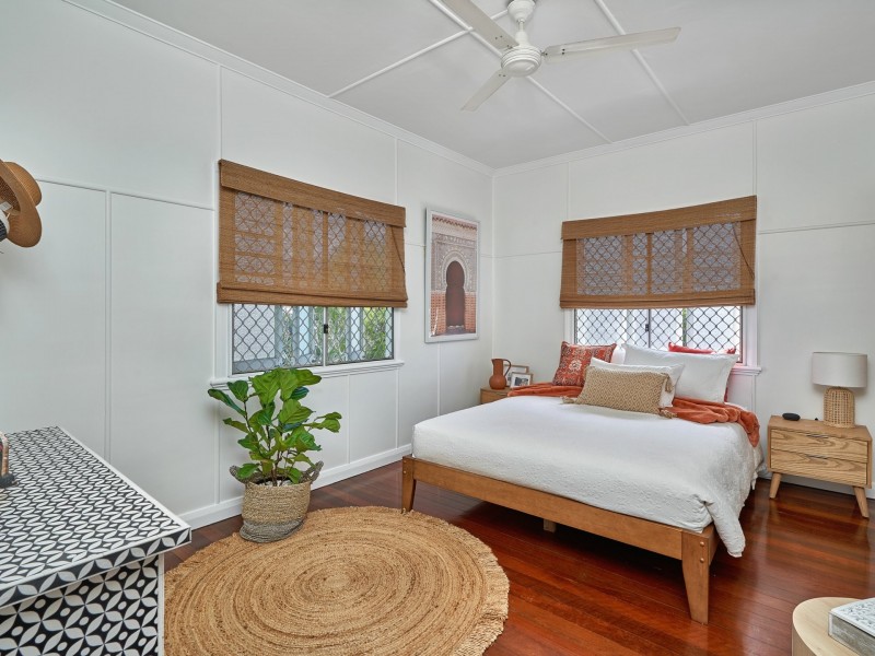 23 Jones Street, Westcourt QLD 4870