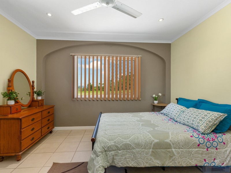 548a Palmerston Highway, Pin Gin Hill QLD 4860