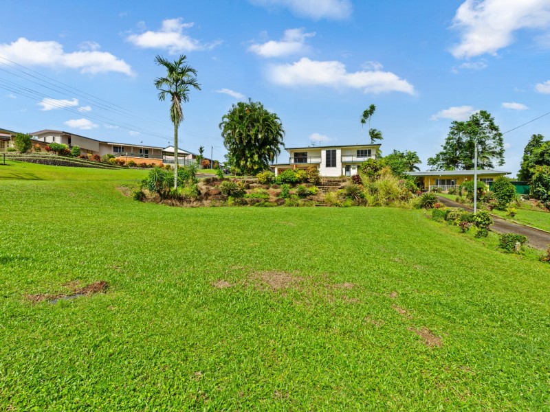 8 Punchard Street, East Innisfail QLD 4860