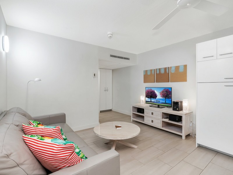 4102/2-22 Veivers Road, Palm Cove QLD 4879