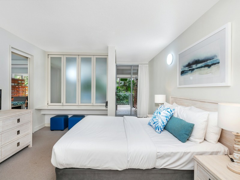 4102/2-22 Veivers Road, Palm Cove QLD 4879