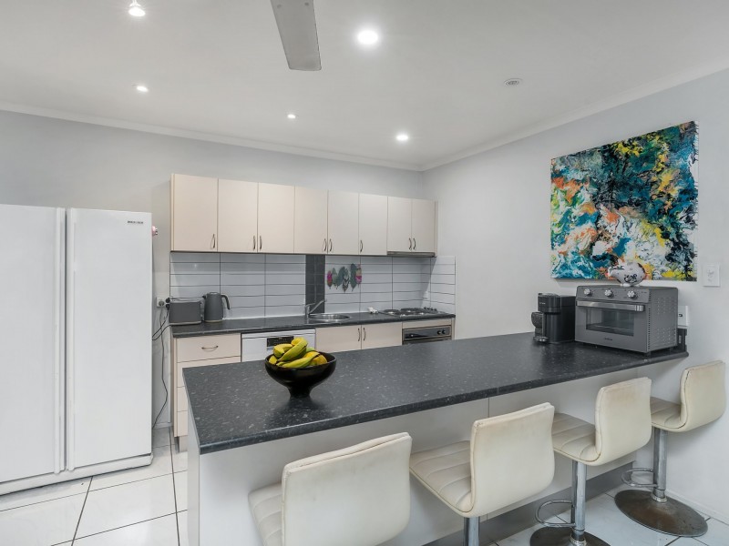 1/84 Mayers Street, Manunda QLD 4870