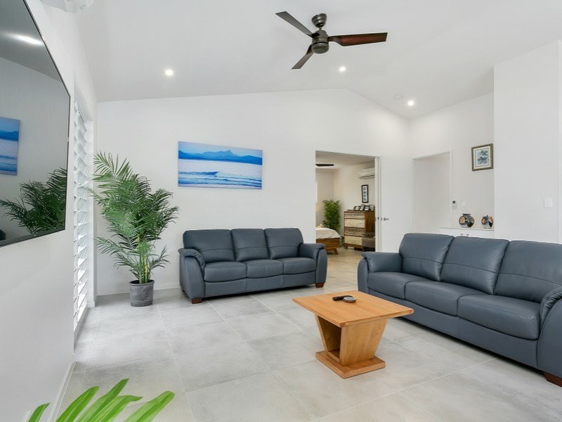 95 Upolu Esplanade, Clifton Beach QLD 4879