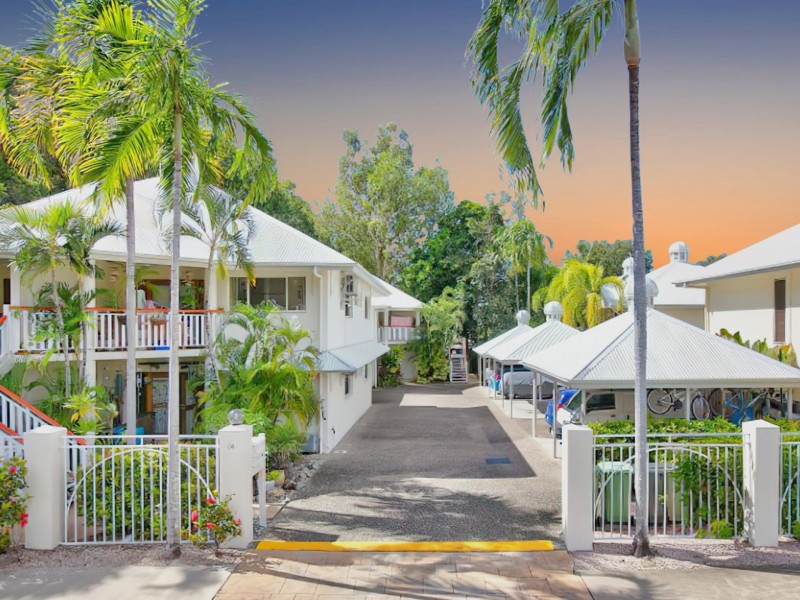 8/34 Oliva Street, Palm Cove QLD 4879