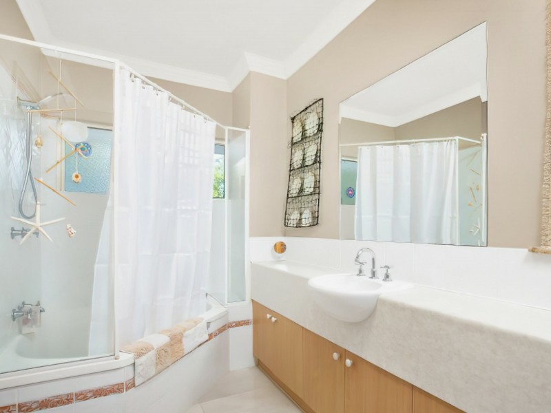 8/34 Oliva Street, Palm Cove QLD 4879