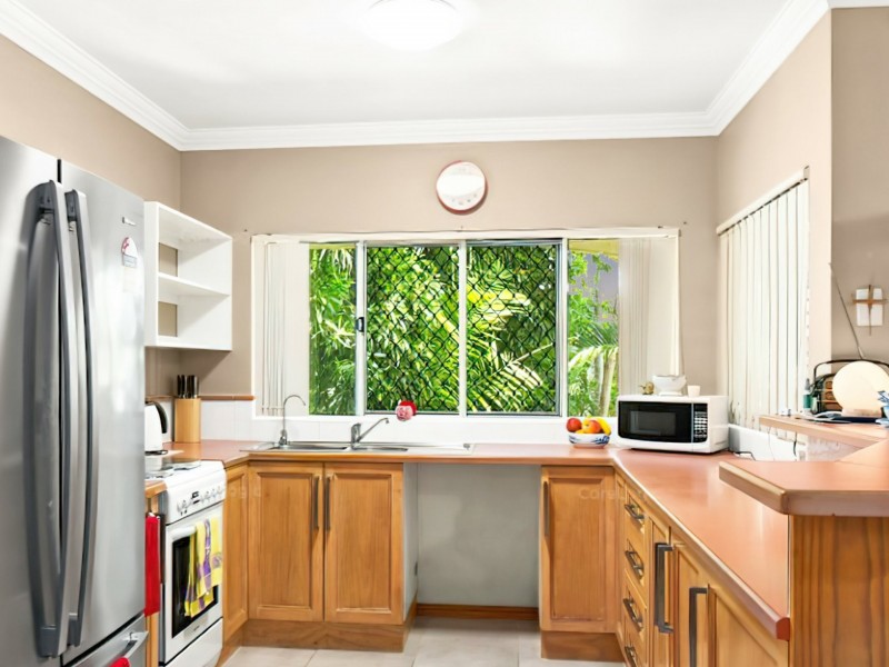 8/34 Oliva Street, Palm Cove QLD 4879