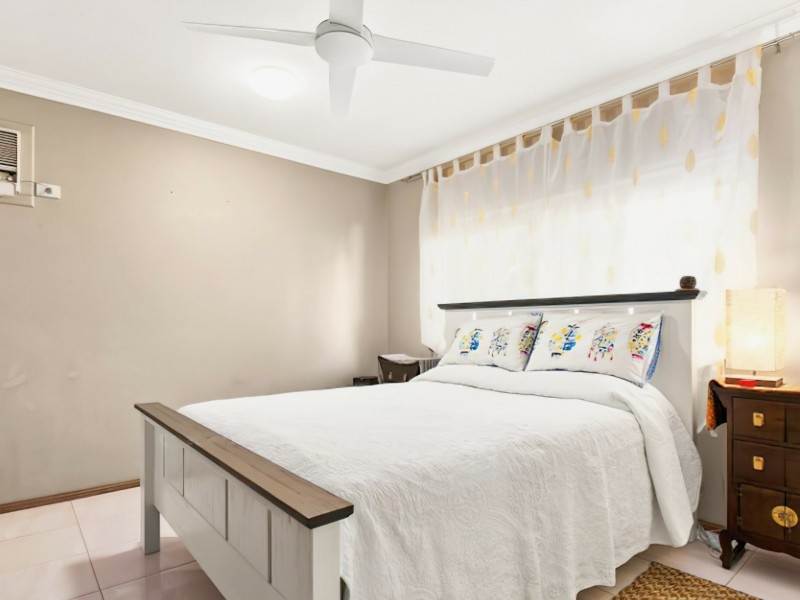 8/34 Oliva Street, Palm Cove QLD 4879