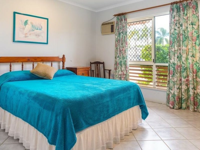 1/55 Cunningham Street, Yorkeys Knob QLD 4878