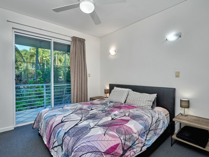 3/2 Deauville Close, Yorkeys Knob QLD 4878