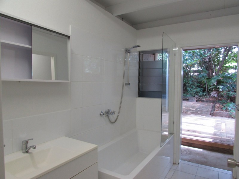 1/25 Bouganvillea St, Holloways Beach QLD 4878