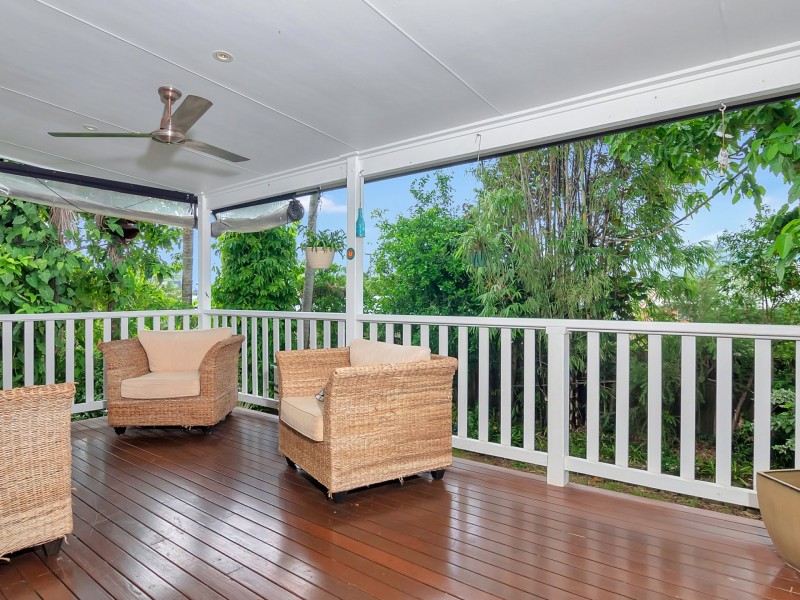 11 Ascot Avenue, Westcourt QLD 4870